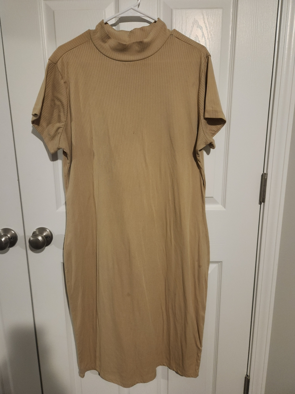 Ribbed Short-Sleeve Midi Dress in Tan